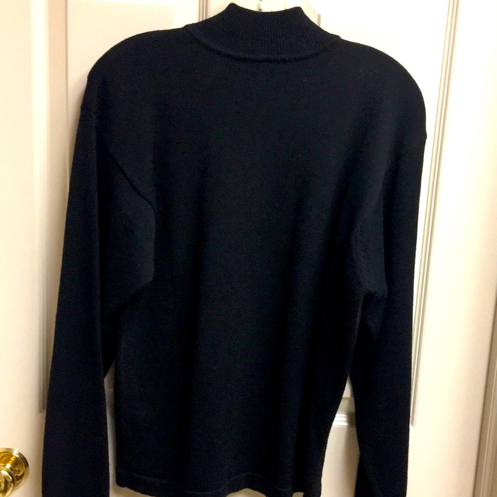 “NEIMAN MARCUS” V-NECK MERINO WOOL SWEATER - Picture 4 of 7
